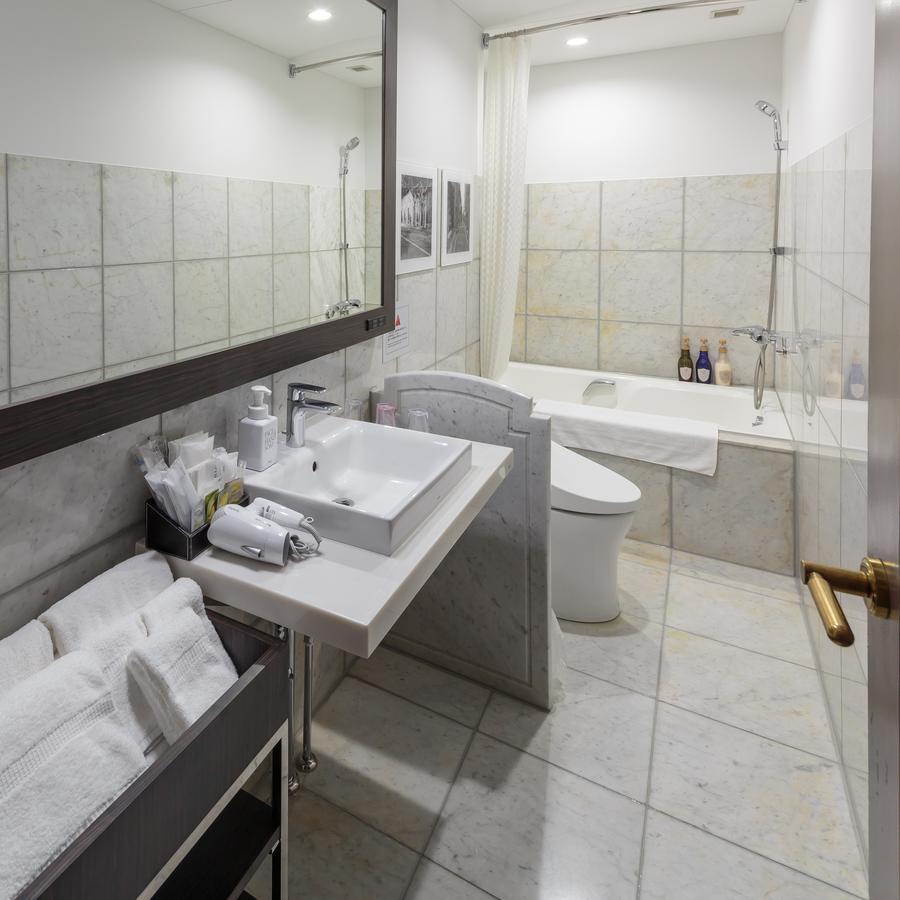 Mystays Premier Dojima 4*